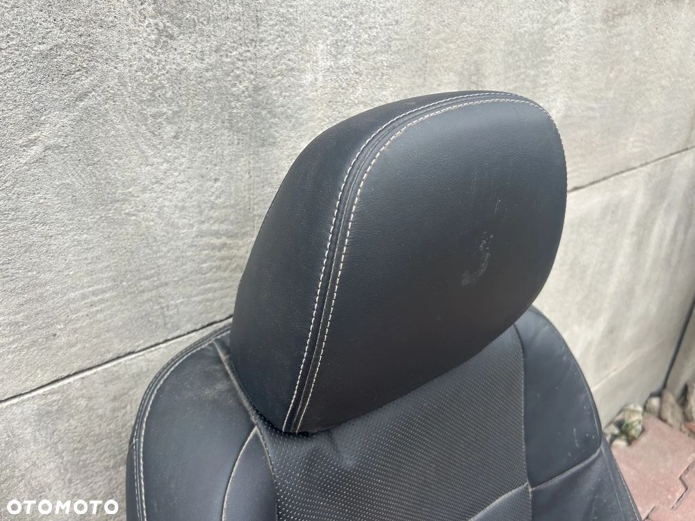 LEXUS GS IV 2012- FOTEL PRAWY PRZÓD PRZEDNI PASAŻER PASAŻERA ZAGŁÓWEK OPARCIE - 9