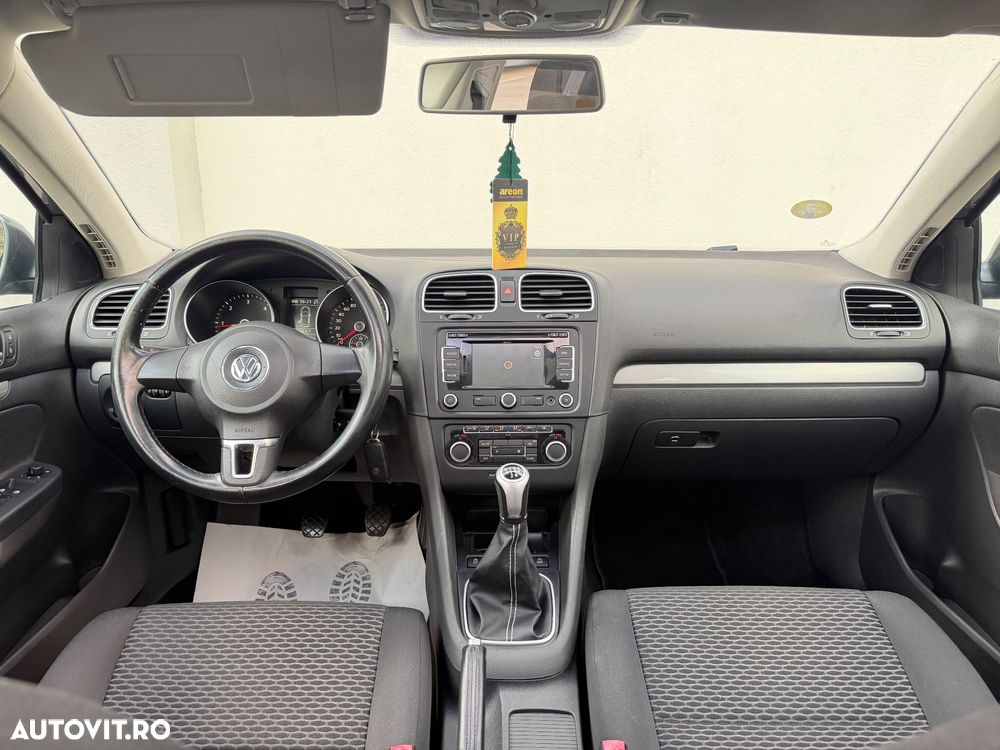 VOLKSWAGEN Golf 2011 — imagine 23