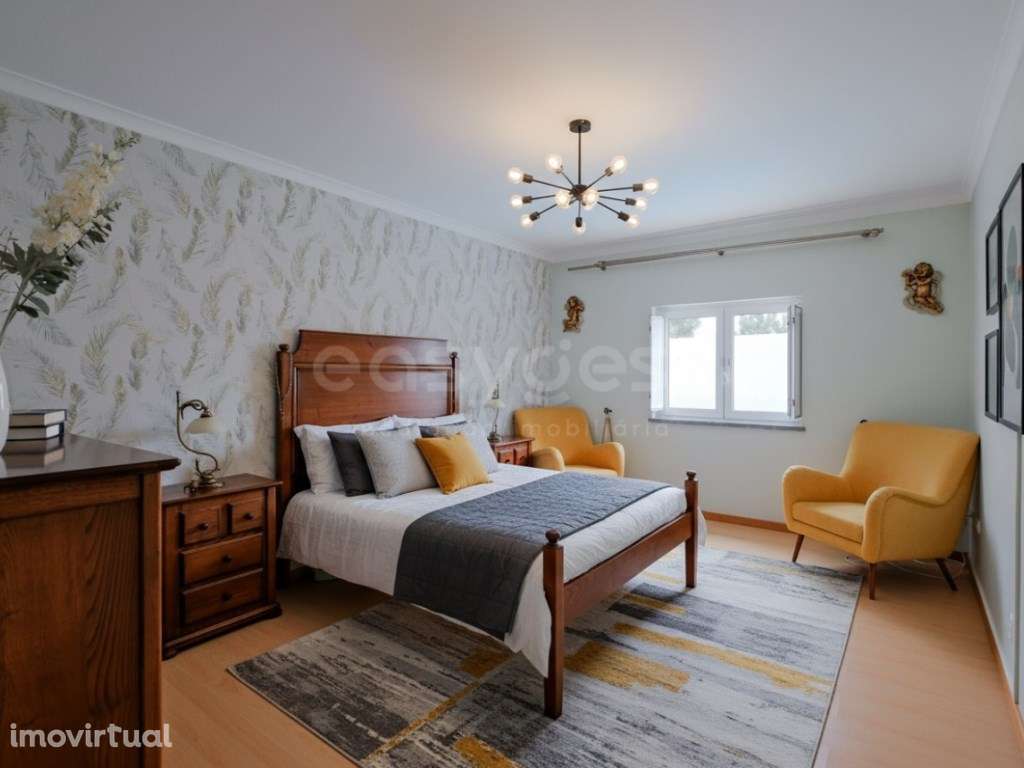 Moradia térrea T4 com piscina em lote de 700 m2 na Quinta do Anjo -... - Grande imagem: 3/60