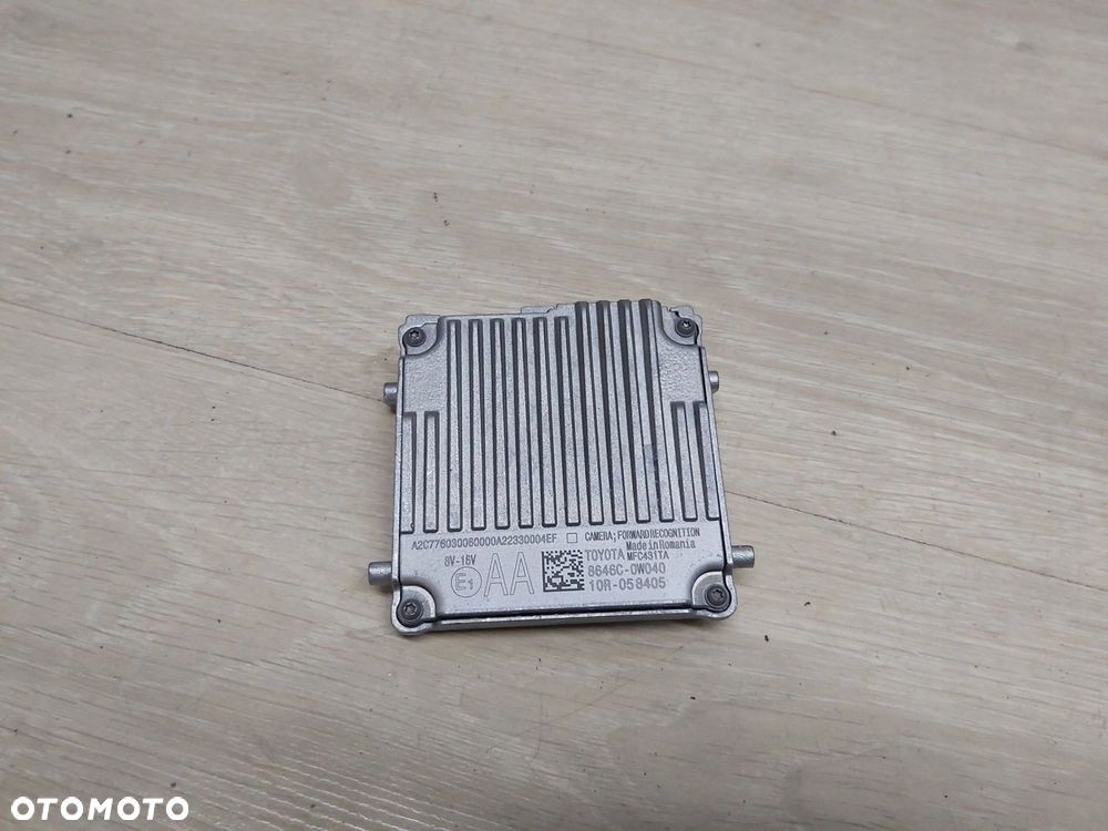 Toyota Yaris IV Cross 1,5 radar szyby asystent pasa przód 8646C-0W040 - 2