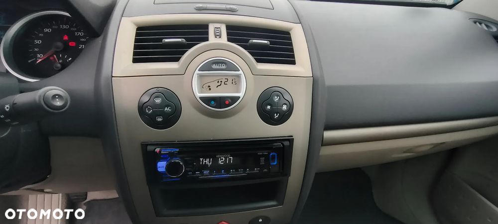 Renault Megane 2.0 Dynamique - 25