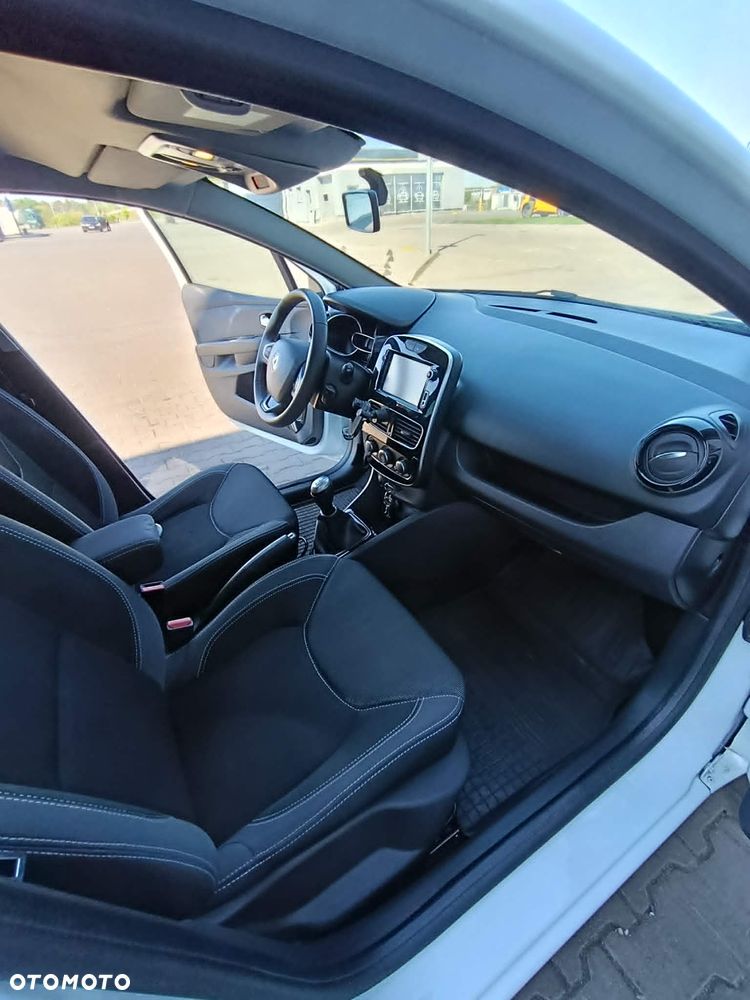 Renault Clio 1.5 dCi Energy Alize - 12