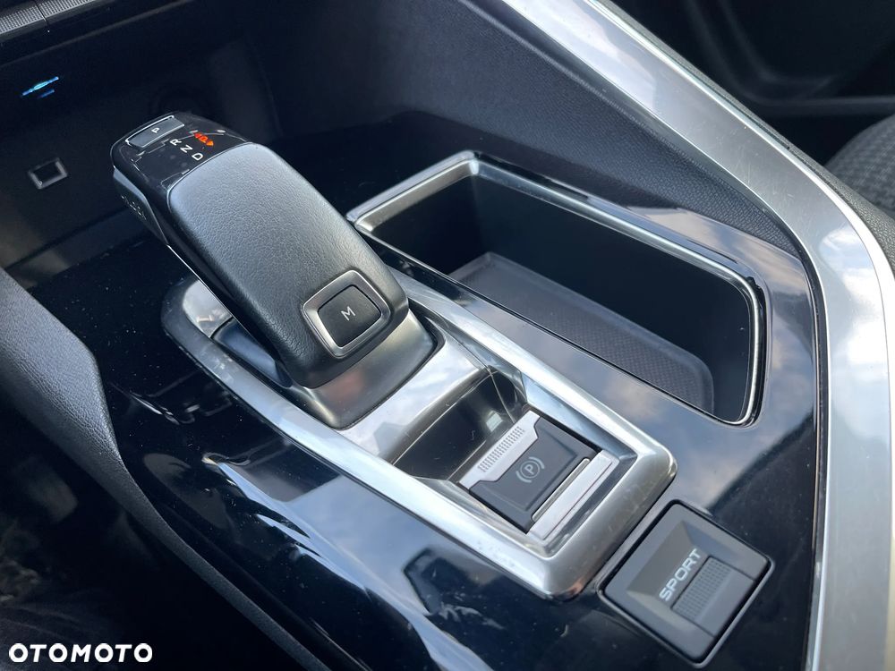 Peugeot 5008 1.5 BlueHDI Crossway S&S EAT8 - 19