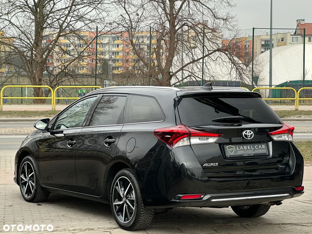 Toyota Auris 1.2 Turbo Team Deutschland - 5