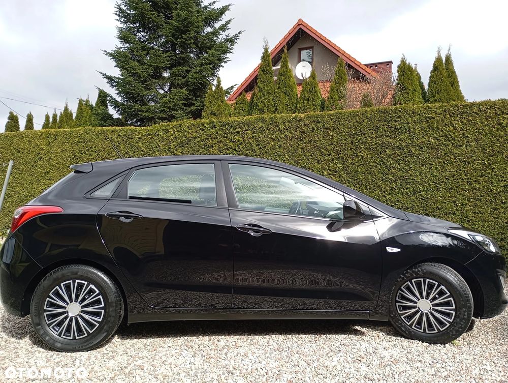 Hyundai i30 i30cw 1.4 Fifa World Cup Edition - 8