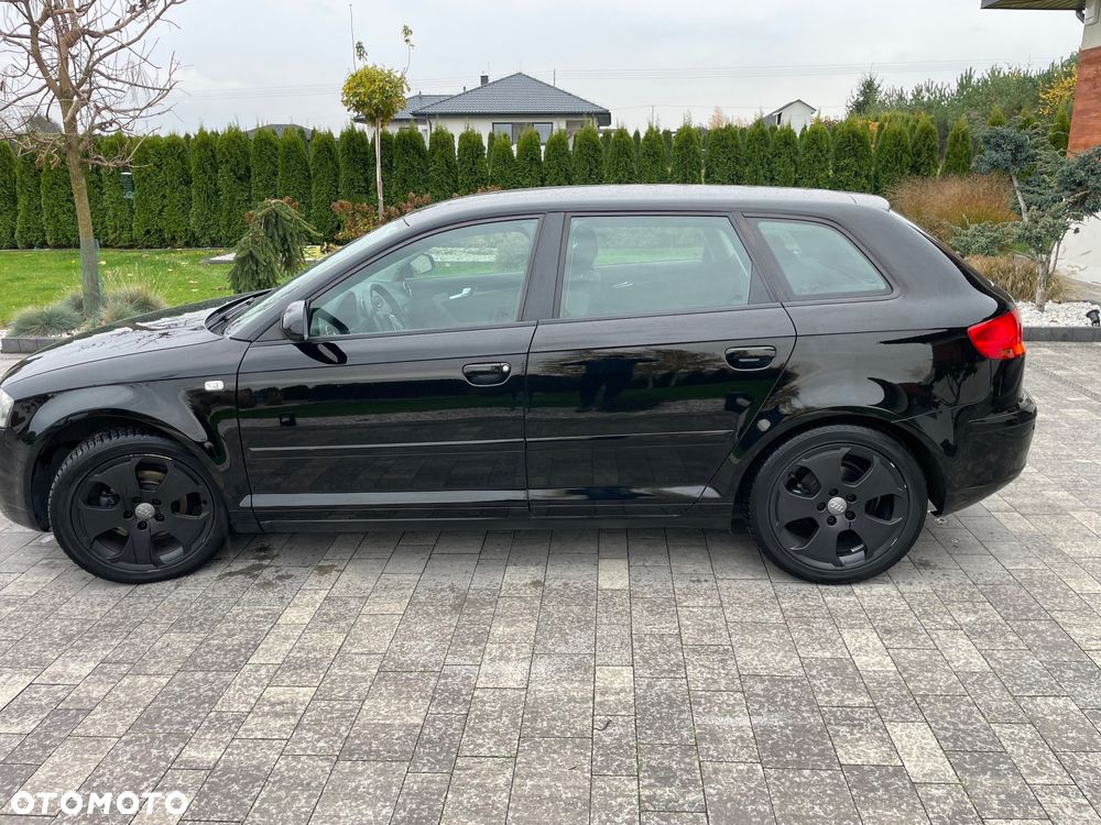 Audi A3 Sportback - 6