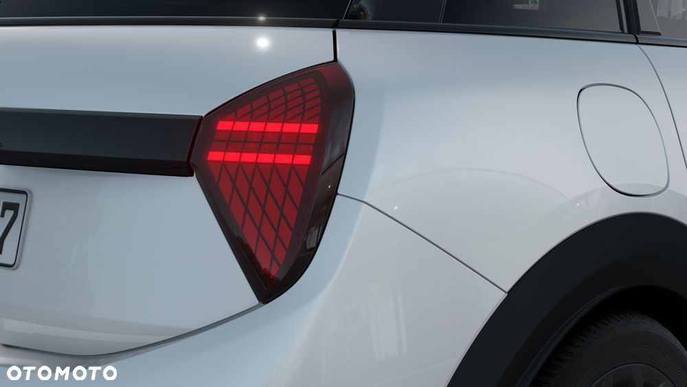 MINI Cooper C Blackyard - 8