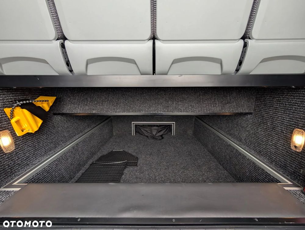 Mercedes-Benz Sprinter 519 - 7