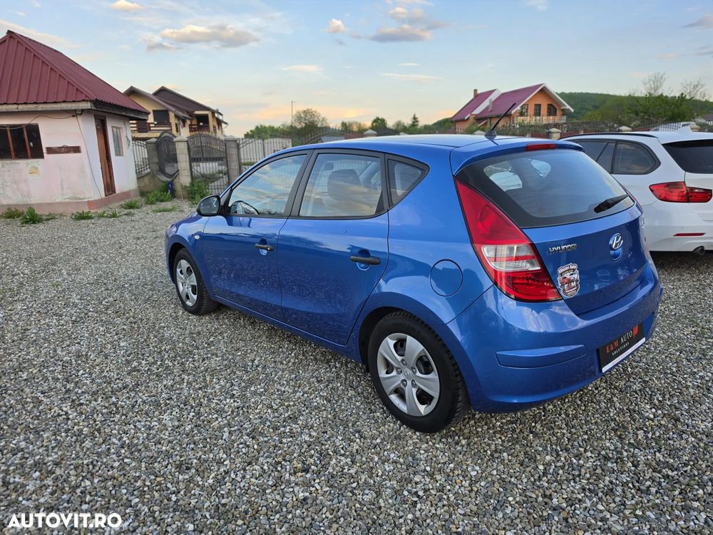 Hyundai i30 1.4 VM Classic - 4