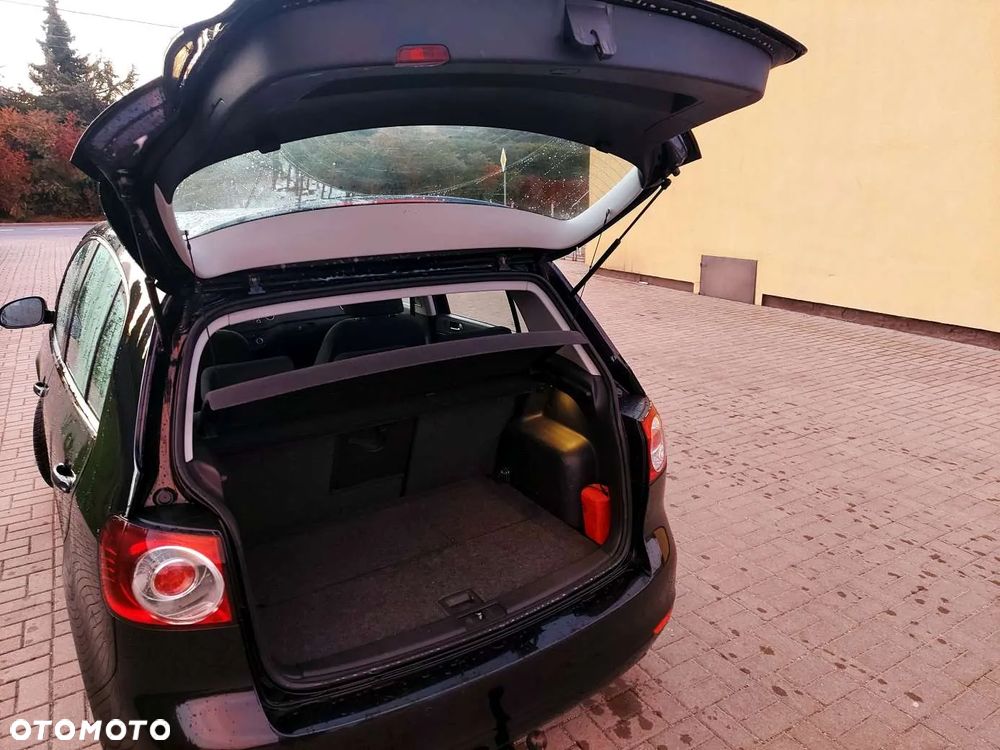 Volkswagen Golf Plus - 8