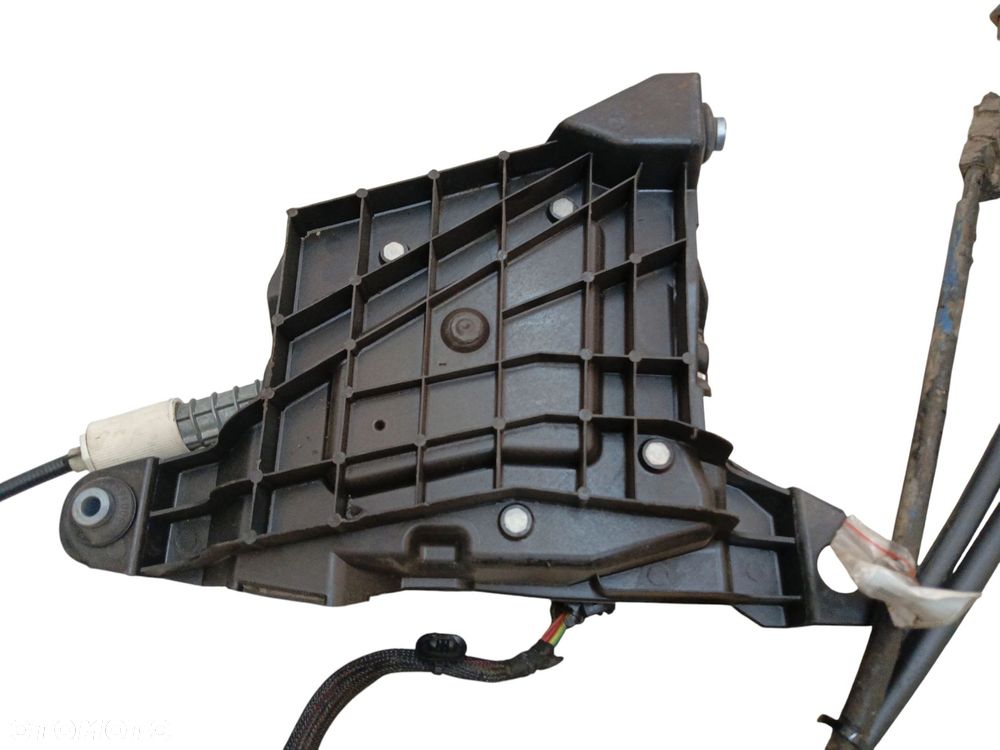 HAMULEC RĘCZNY ELEKTRYCZNY PEUGEOT 5008 A2C53293632 9682474880 - 2