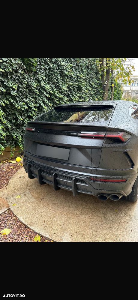 Lamborghini URUS - 3