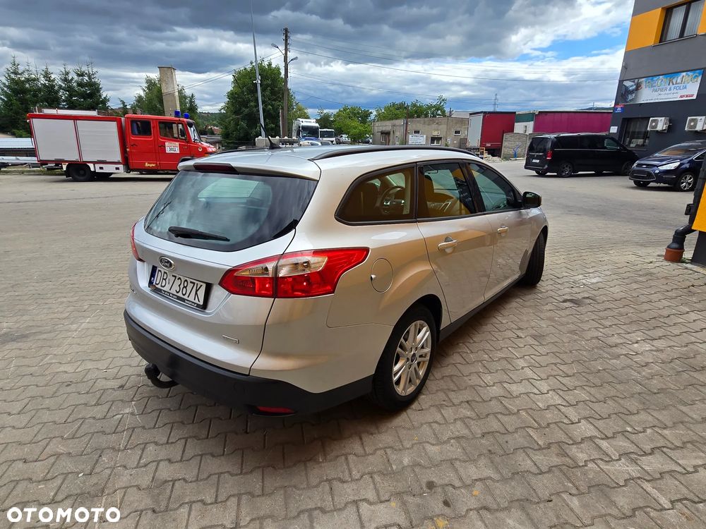 Ford Focus 1.0 EcoBoost Trend - 6