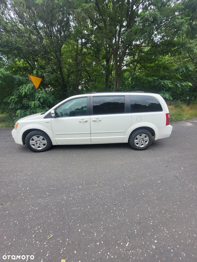 Dodge Grand Caravan 3.3 SE - 2
