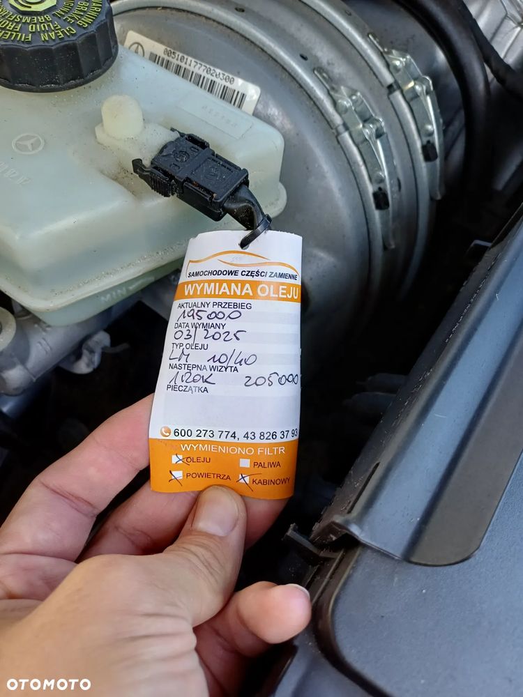 Mercedes-Benz Klasa E - 28