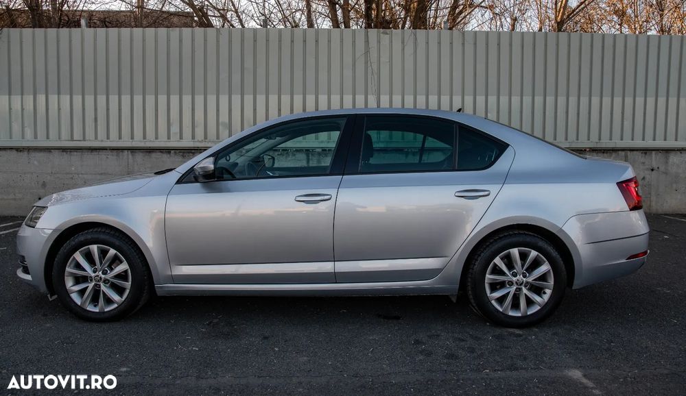 Skoda Octavia 1.0 TSI DSG Style - 3