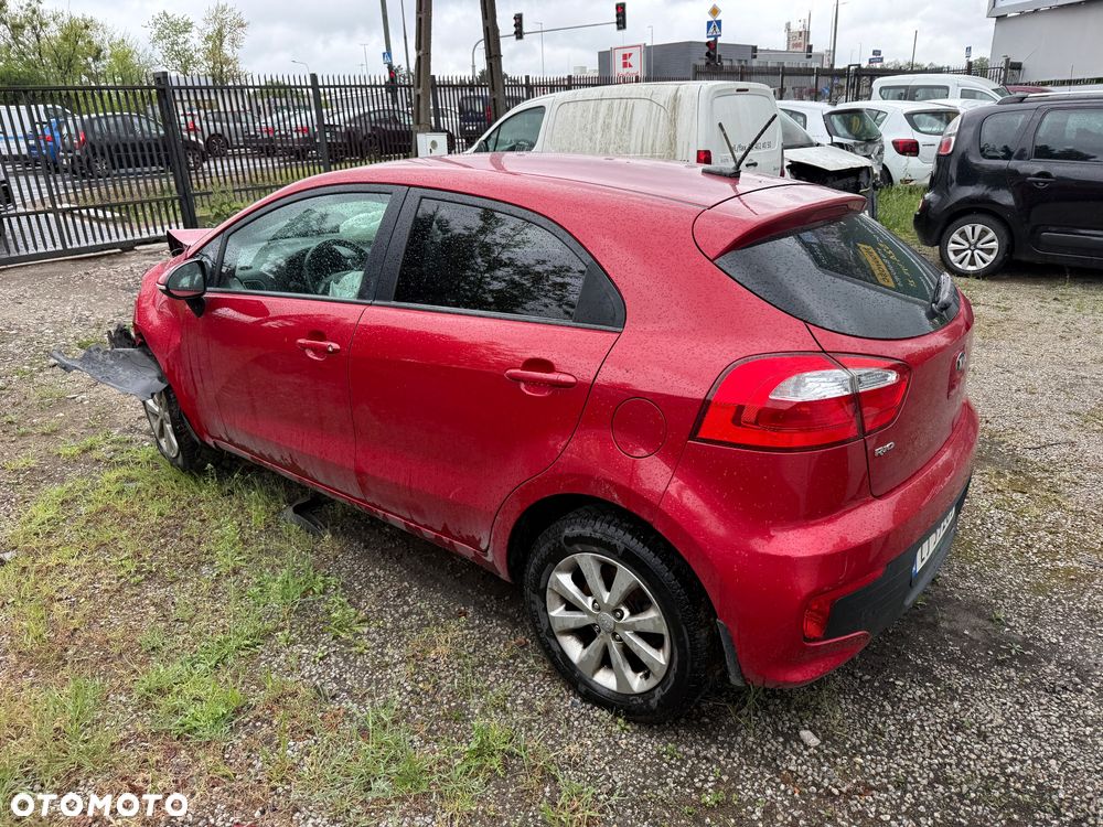 Kia Rio 1.2 Business Line - 3