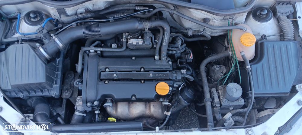 Opel Corsa 1.2 Twinport Enjoy - 9