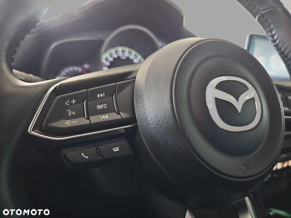 Mazda 3 2.0 Skyenergy EU6 - 21