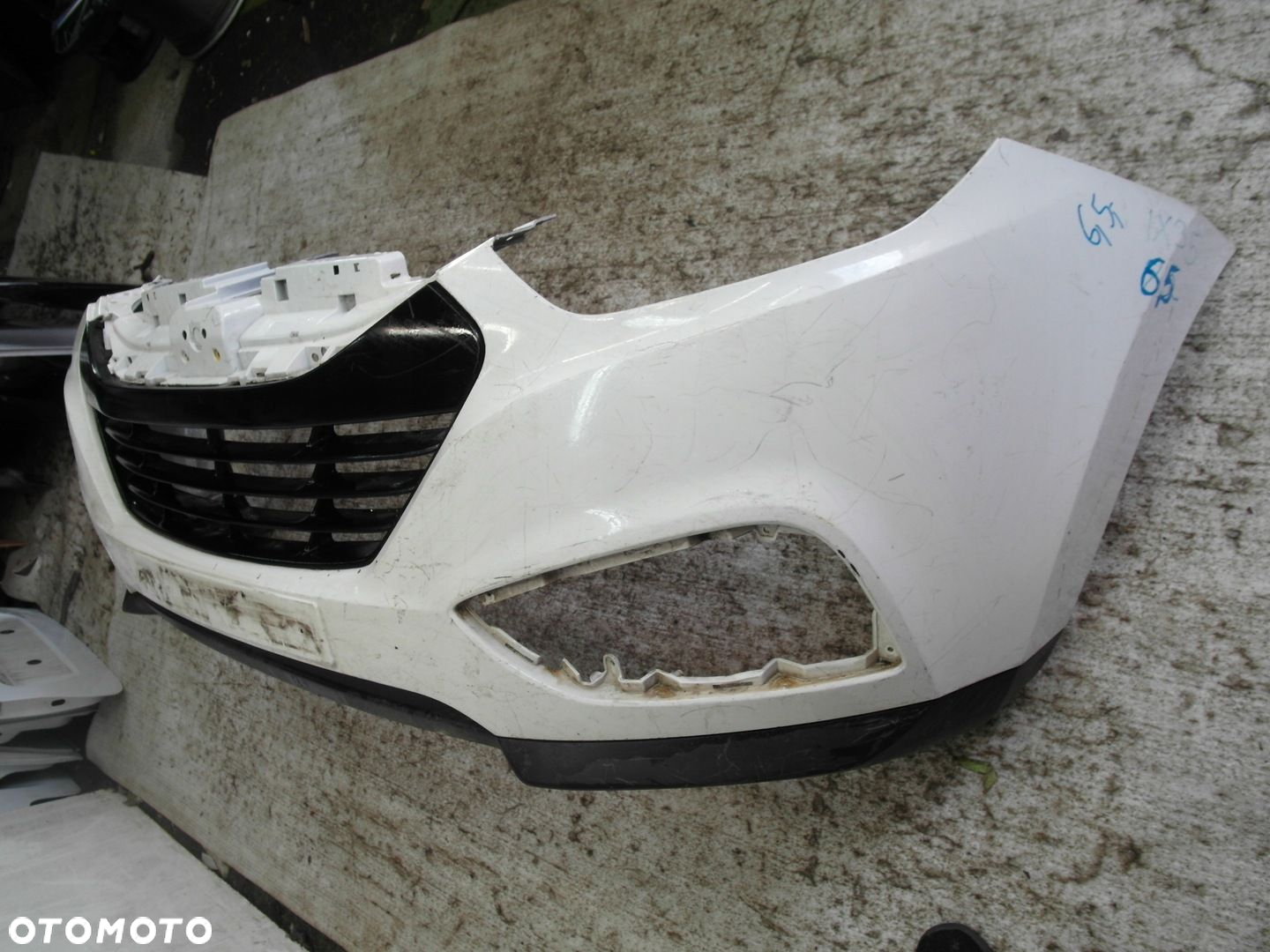 HYUNDAI IX35 BEZ DZIUR ZDERZAK PRZEDNI PRZÓD NR70 - 3