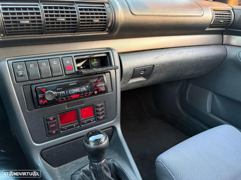 Audi A4 Avant 1.8 Turbo Sport - 10