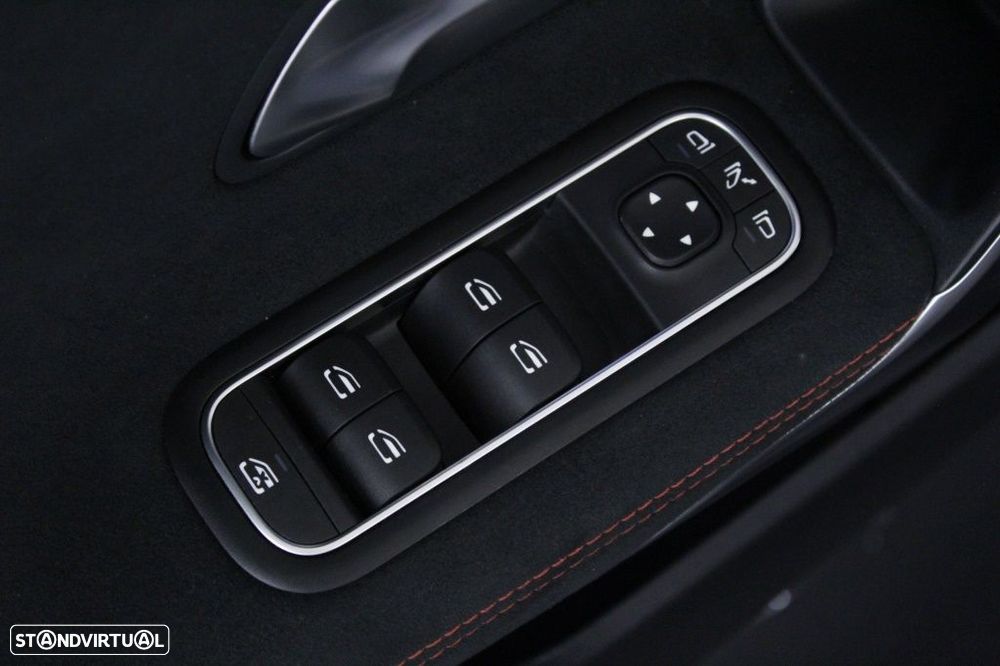 Mercedes-Benz A 250 - 21