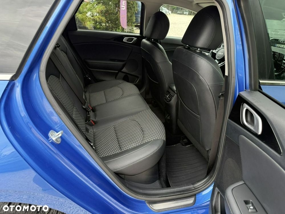 Kia Ceed 1.6 GDI PHEV L Business Line DCT - 17