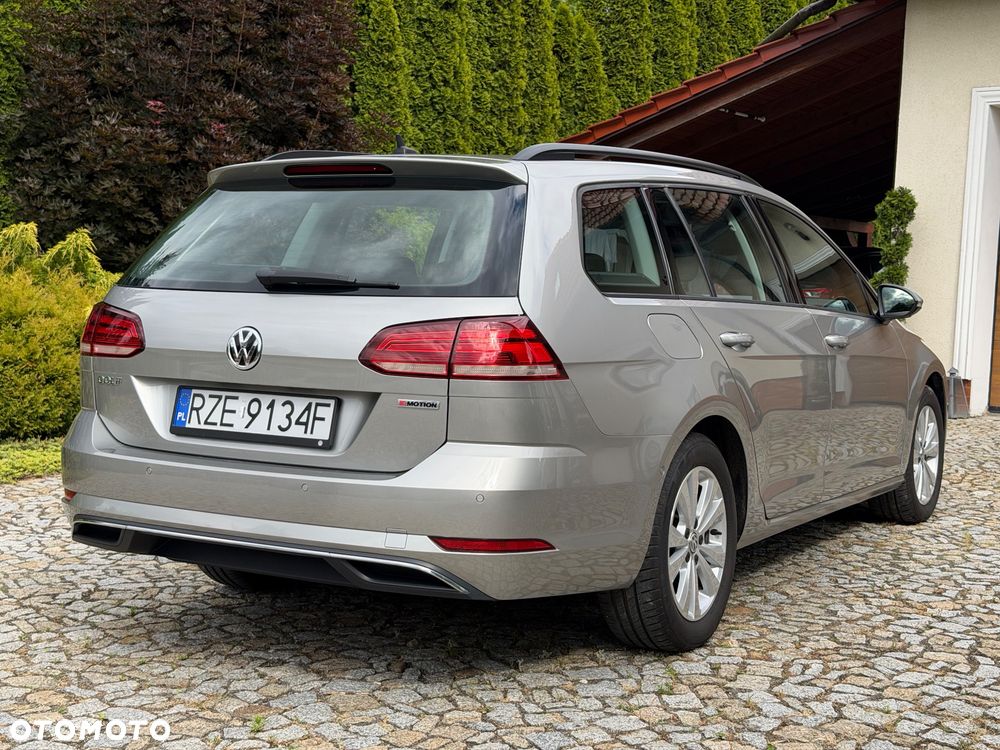 Volkswagen Golf 2.0 TDI 4Motion DSG Comfortline - 5