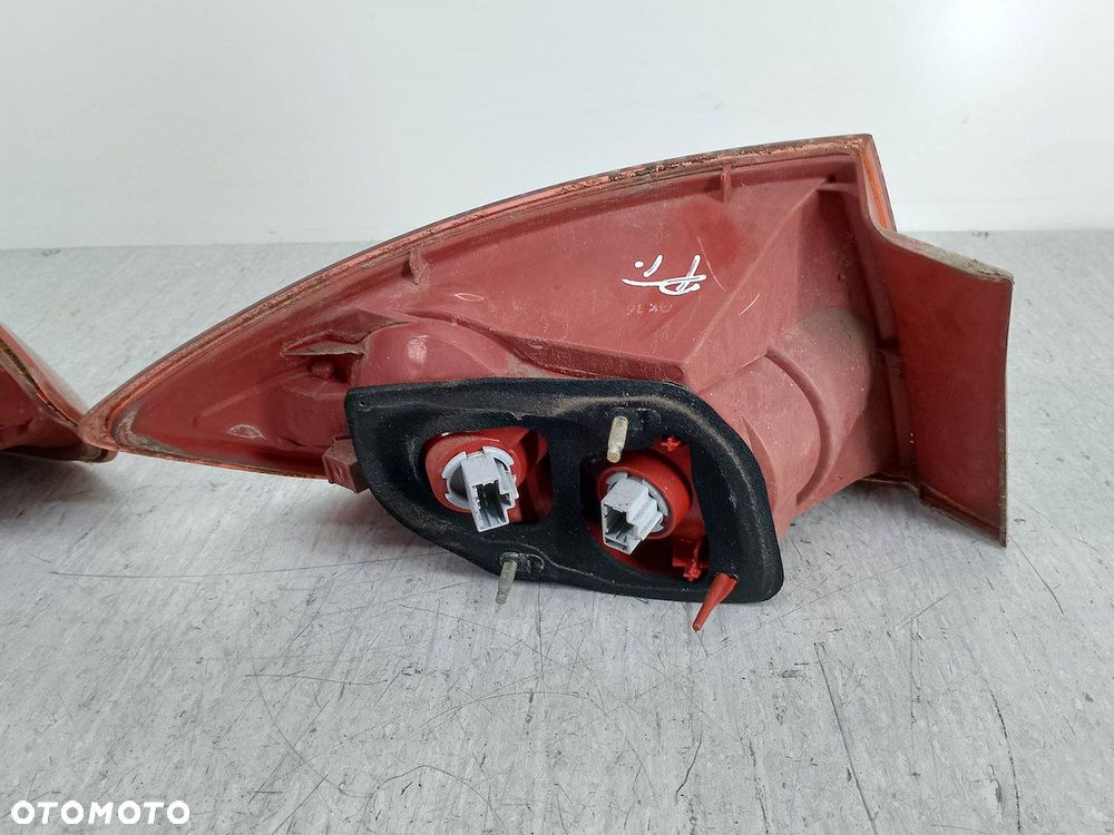 LAMPY TYŁ KOMPLET MAZDA 3 P2775R  P2775L  P2688 SEDAN - 4