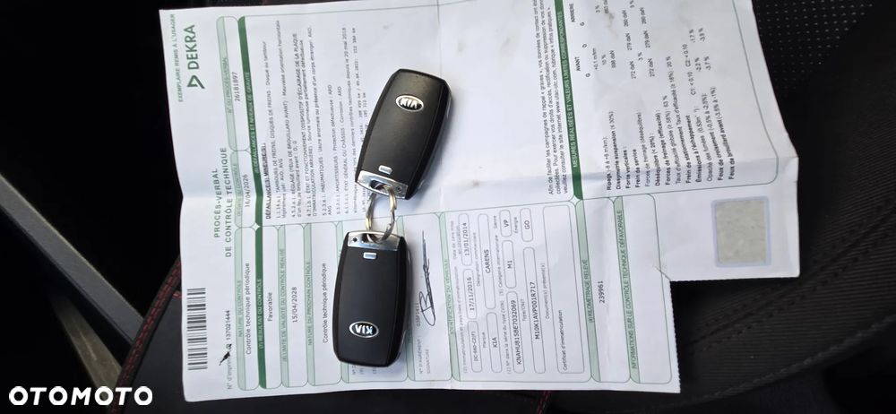 Kia Carens 1.7 CRDi Edition 7 - 10
