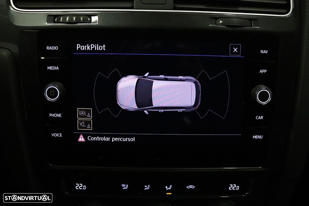 VW Golf 1.0 TSI Trendline Pack - 10