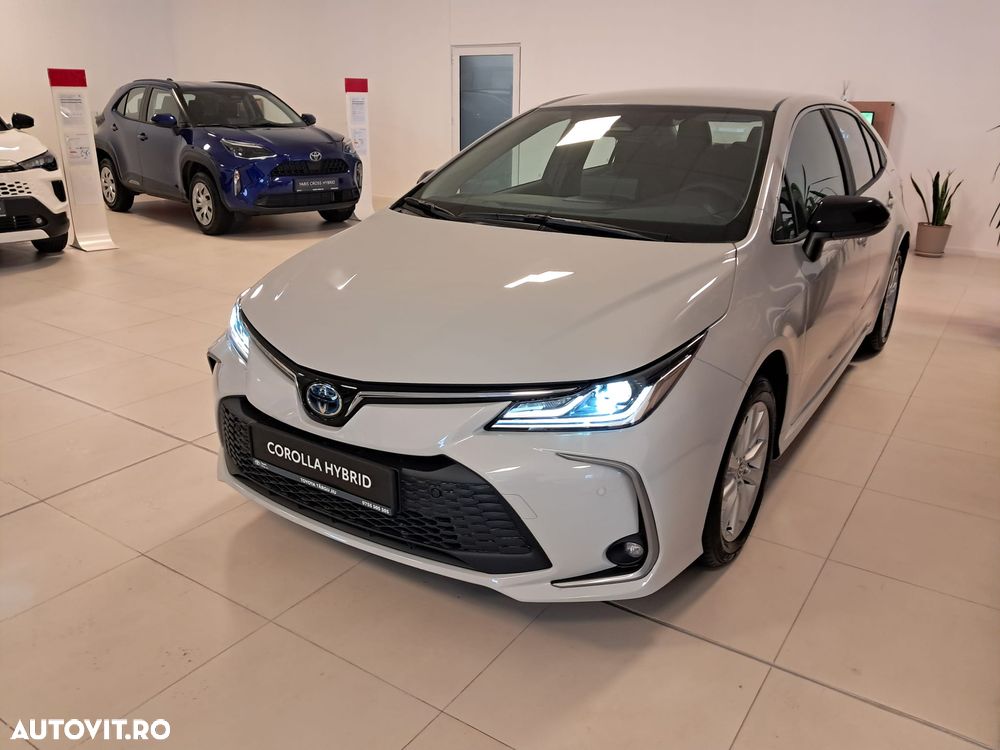 Toyota Corolla 1.8 HSD Business - 3