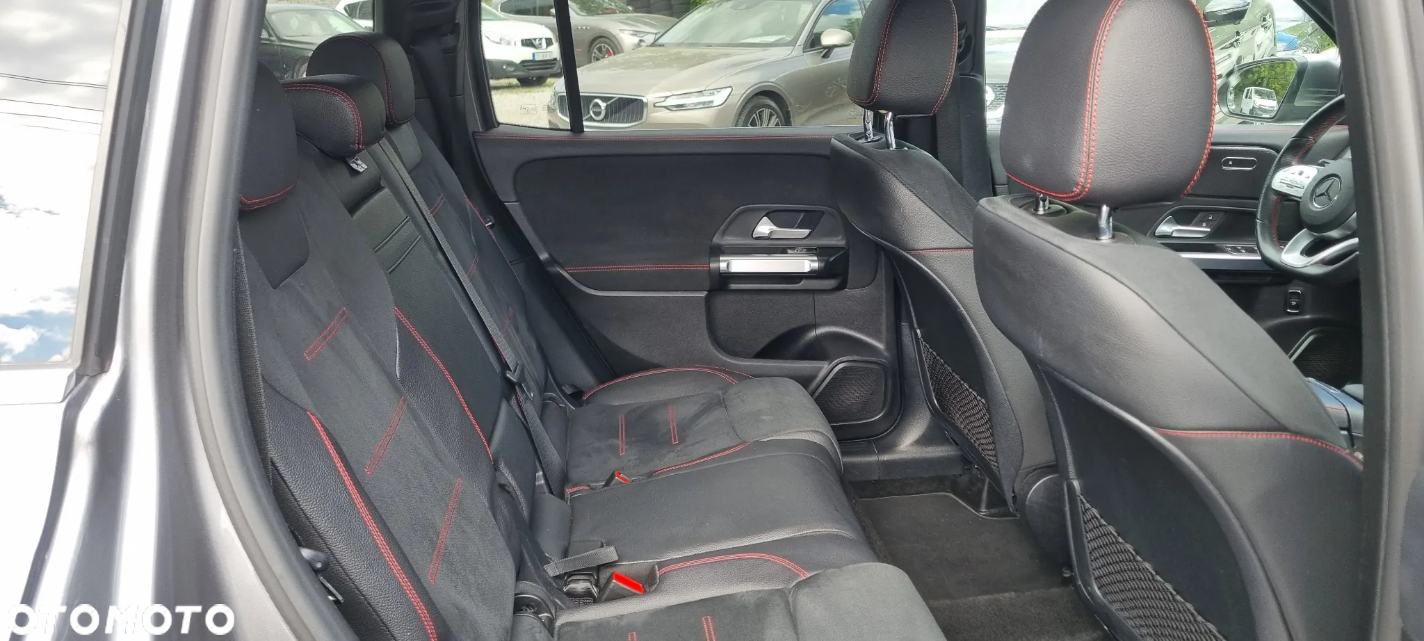 Mercedes-Benz GLB 220 d AMG Line 8G-DCT - 15