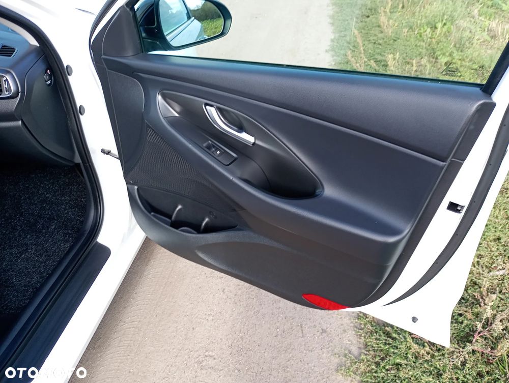 Hyundai i30 1.0 T-GDI Premium - 31