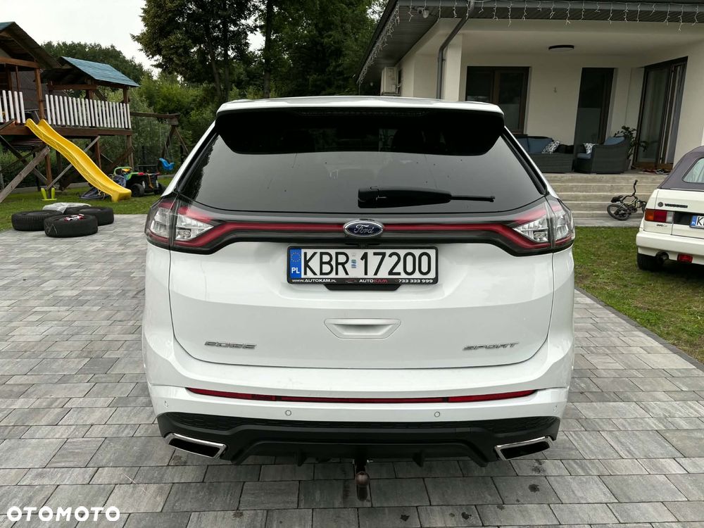 Ford Edge 2.0 TDCi Bi-Turbo 4x4 ST-LINE - 11