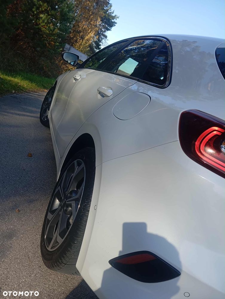 Kia Ceed 1.4 T-GDI GT-Line DCT - 4