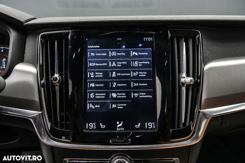 Volvo S90 T5 Momentum - 21