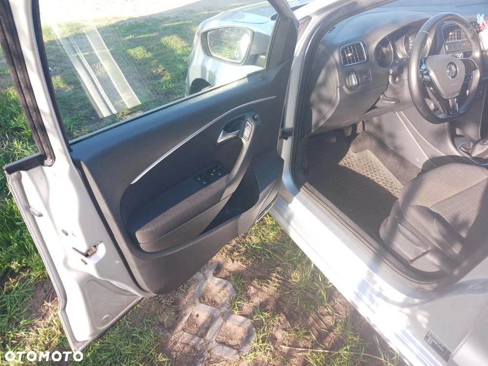Volkswagen Polo 1.0 Comfortline - 33