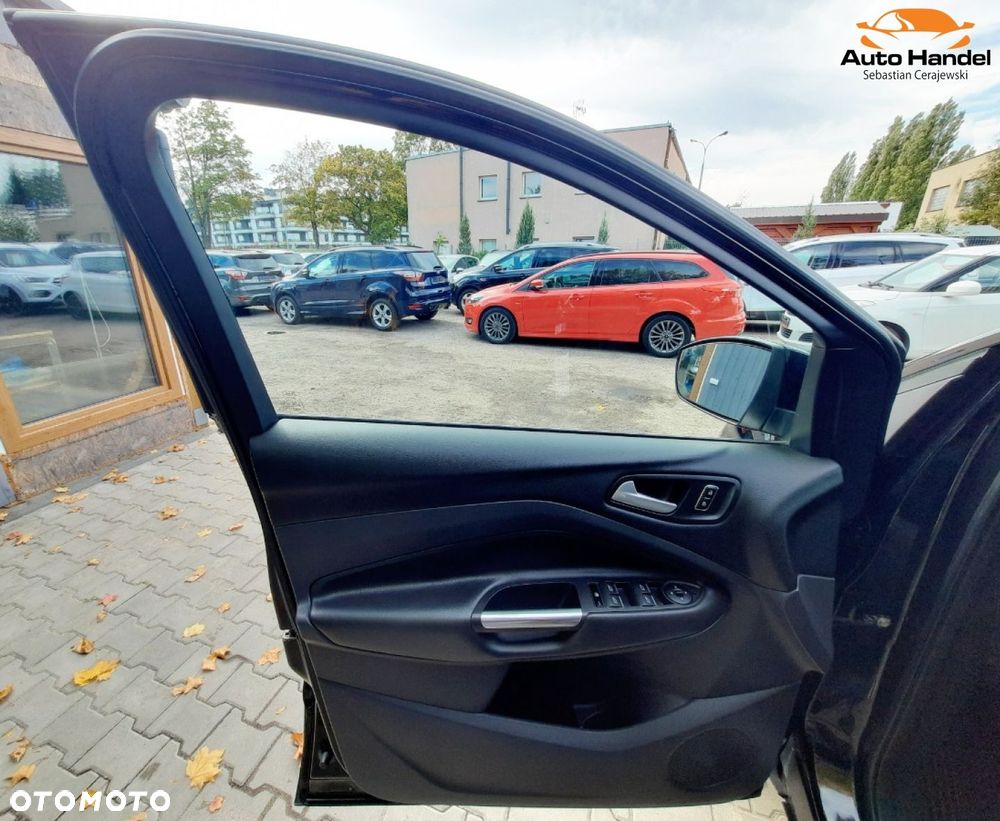 Ford Kuga - 41