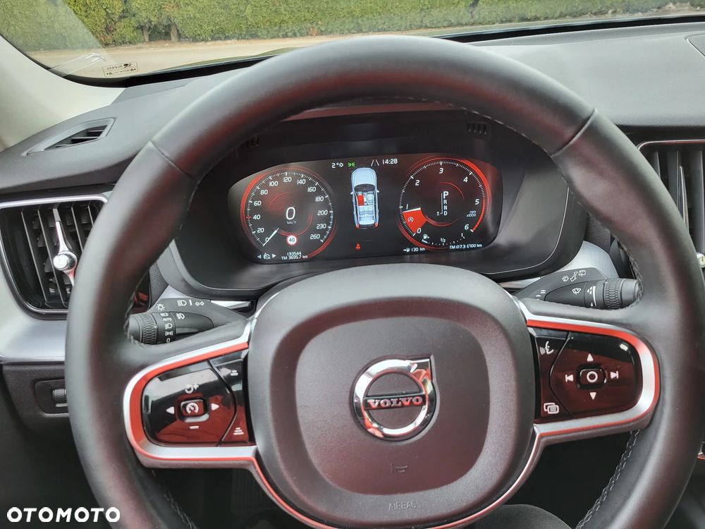 Volvo XC 60 - 29