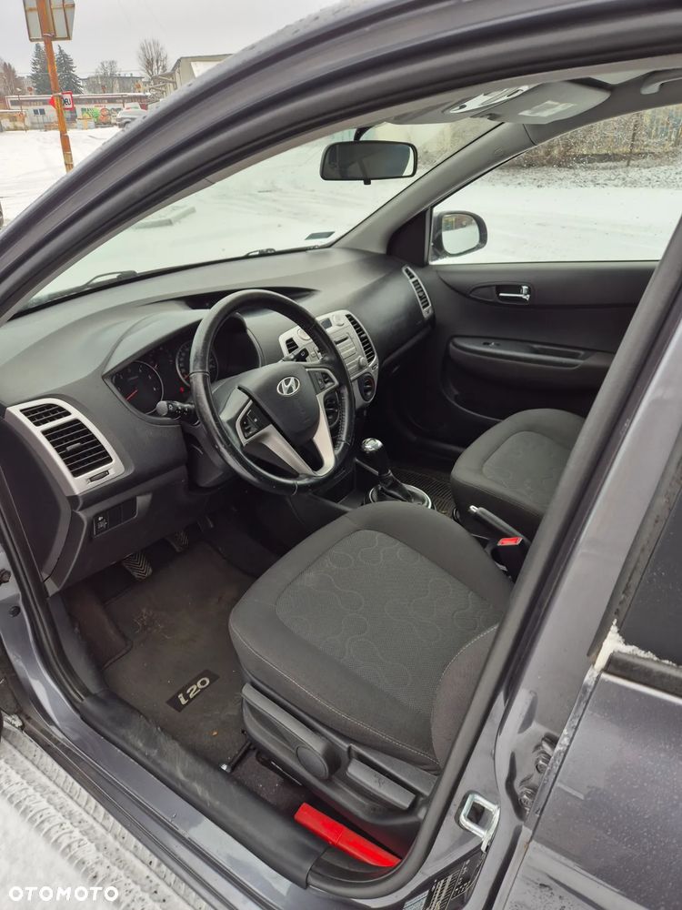 Hyundai i20 1.4 CRDi Comfort - 10