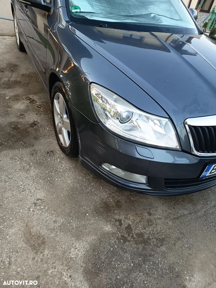 Skoda Octavia 1.6 TDI ELEGANCE - 10