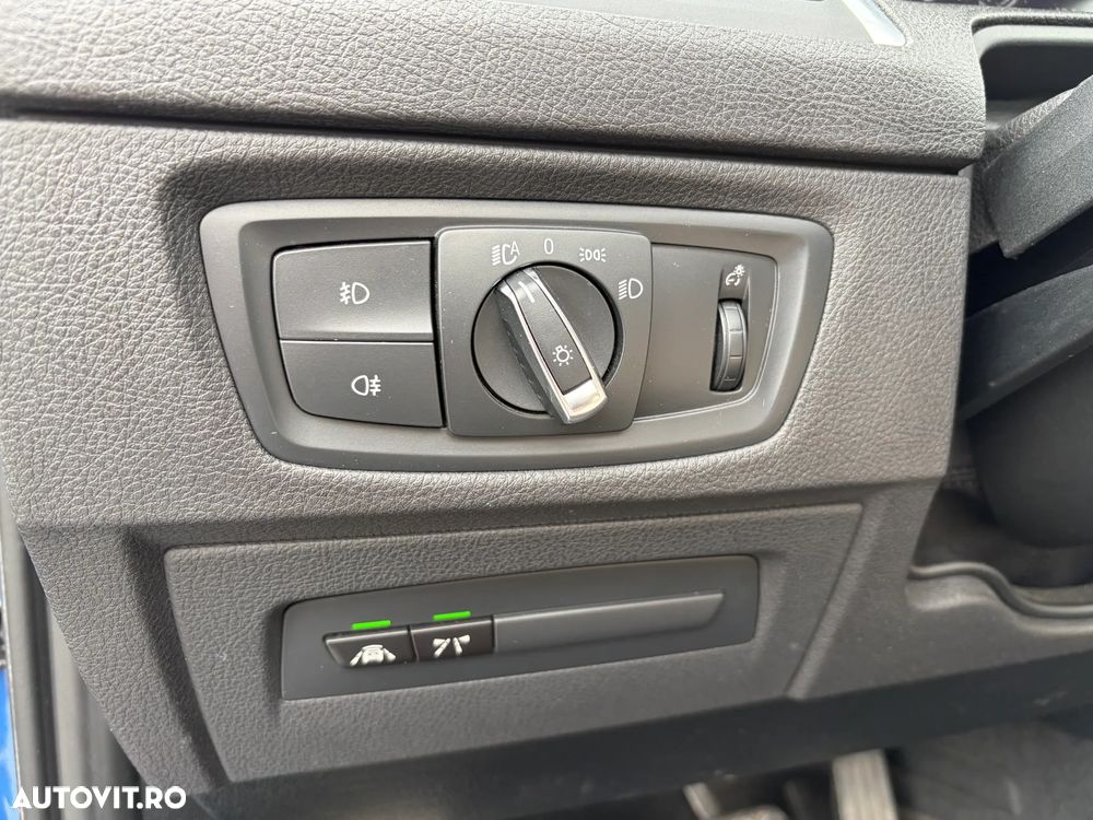 BMW Seria 2 220i AT M Sport - 15