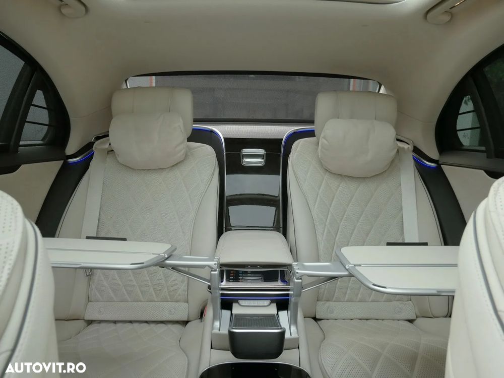 Mercedes-Benz S - 25