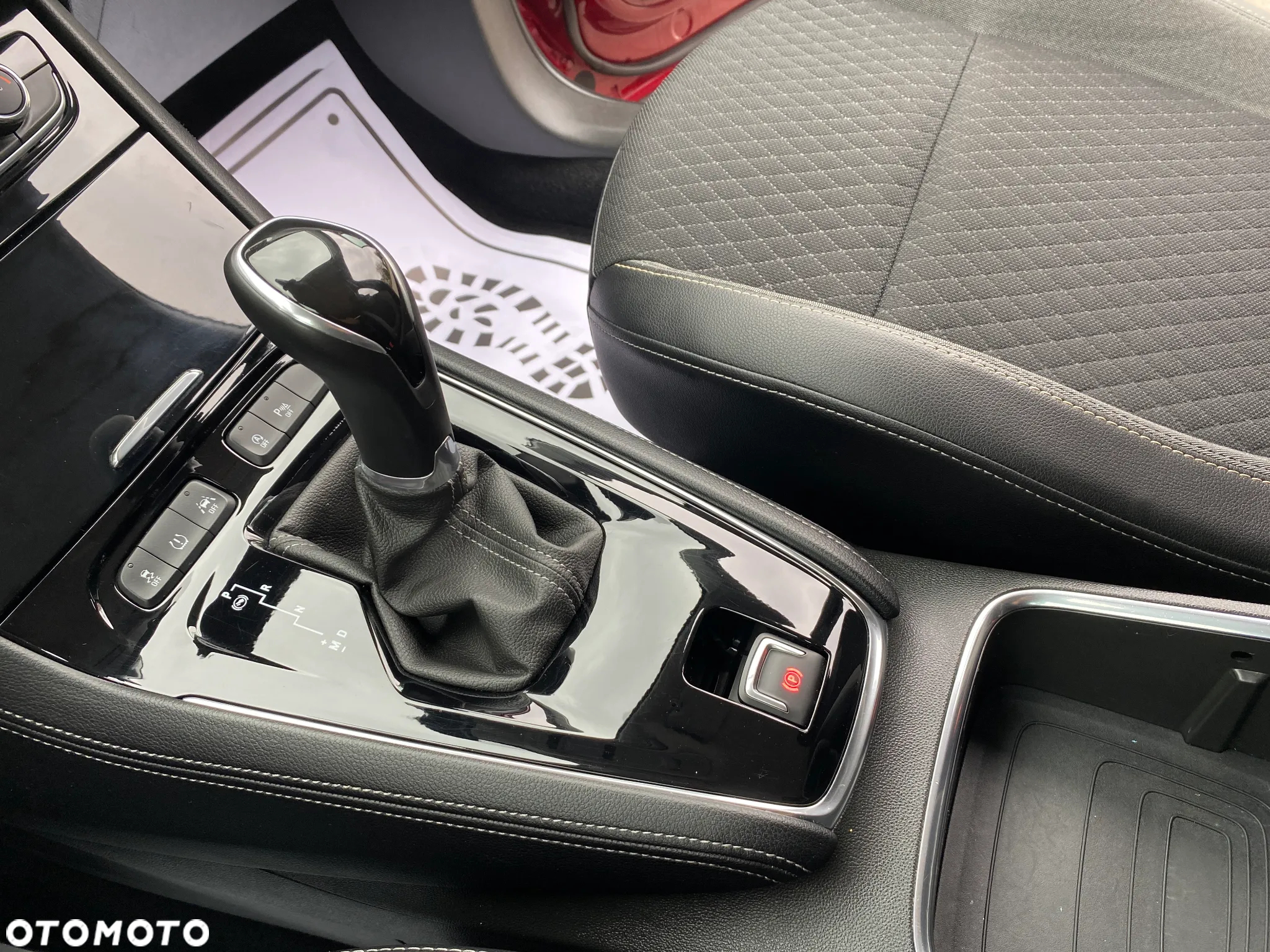Opel Grandland X 1.2 Start/Stop Automatik Business Edition - 18