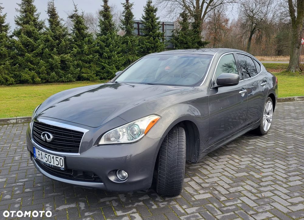 Infiniti M M37 - 2