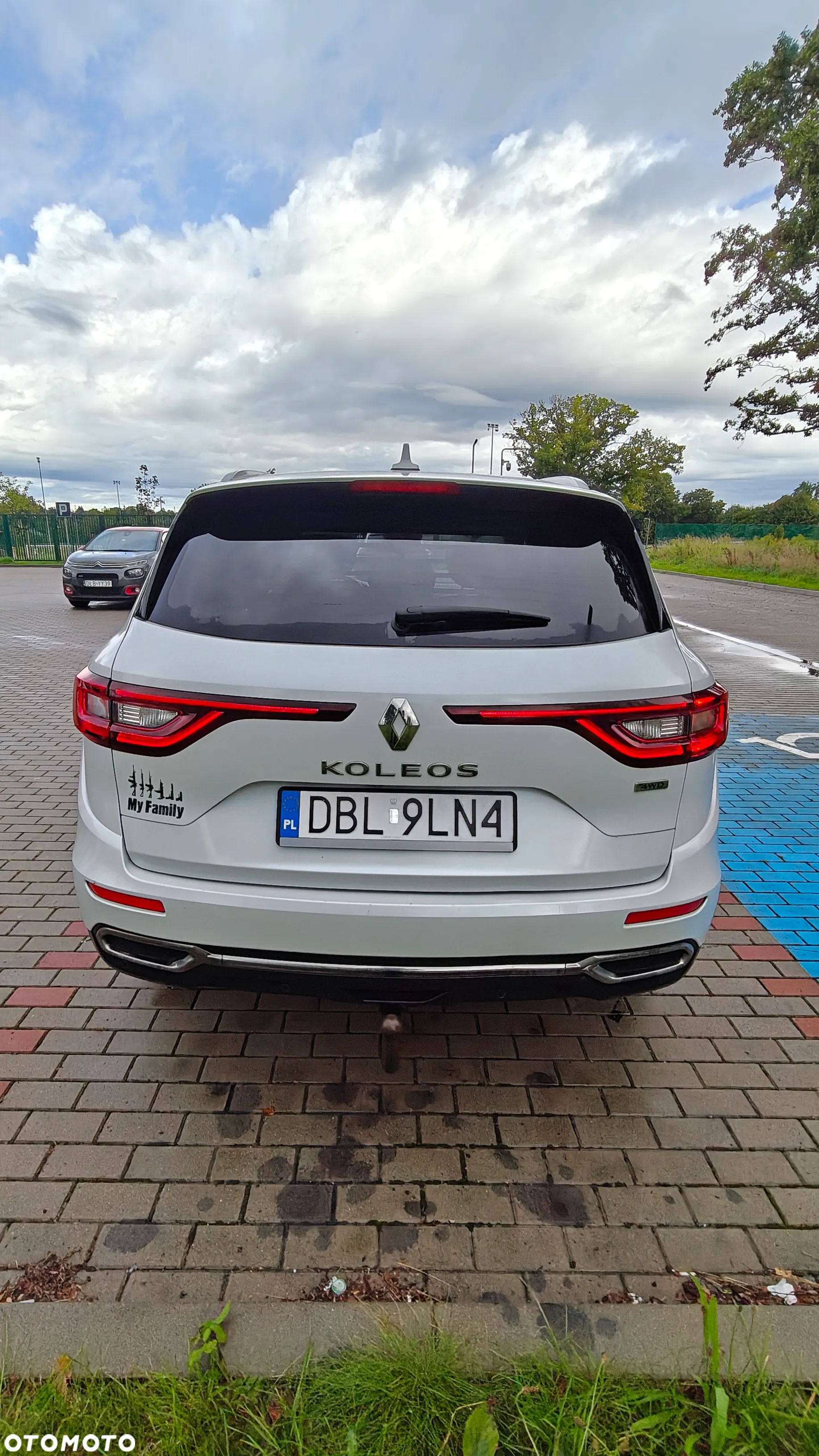 Renault Koleos 2.0 dCi Initiale Paris 4x4 X-Tronic - 4