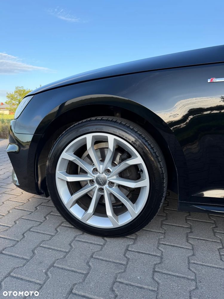 Audi A4 Avant 2.0 TDI S tronic - 14