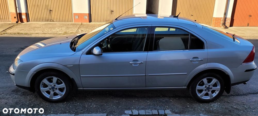 Ford Mondeo 1.8 Silver X - 7