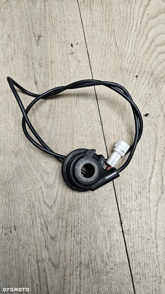 Elektroniczny ślimak czujnik licznika Yamaha Oś 17mm / Kostka 3 piny - 9
